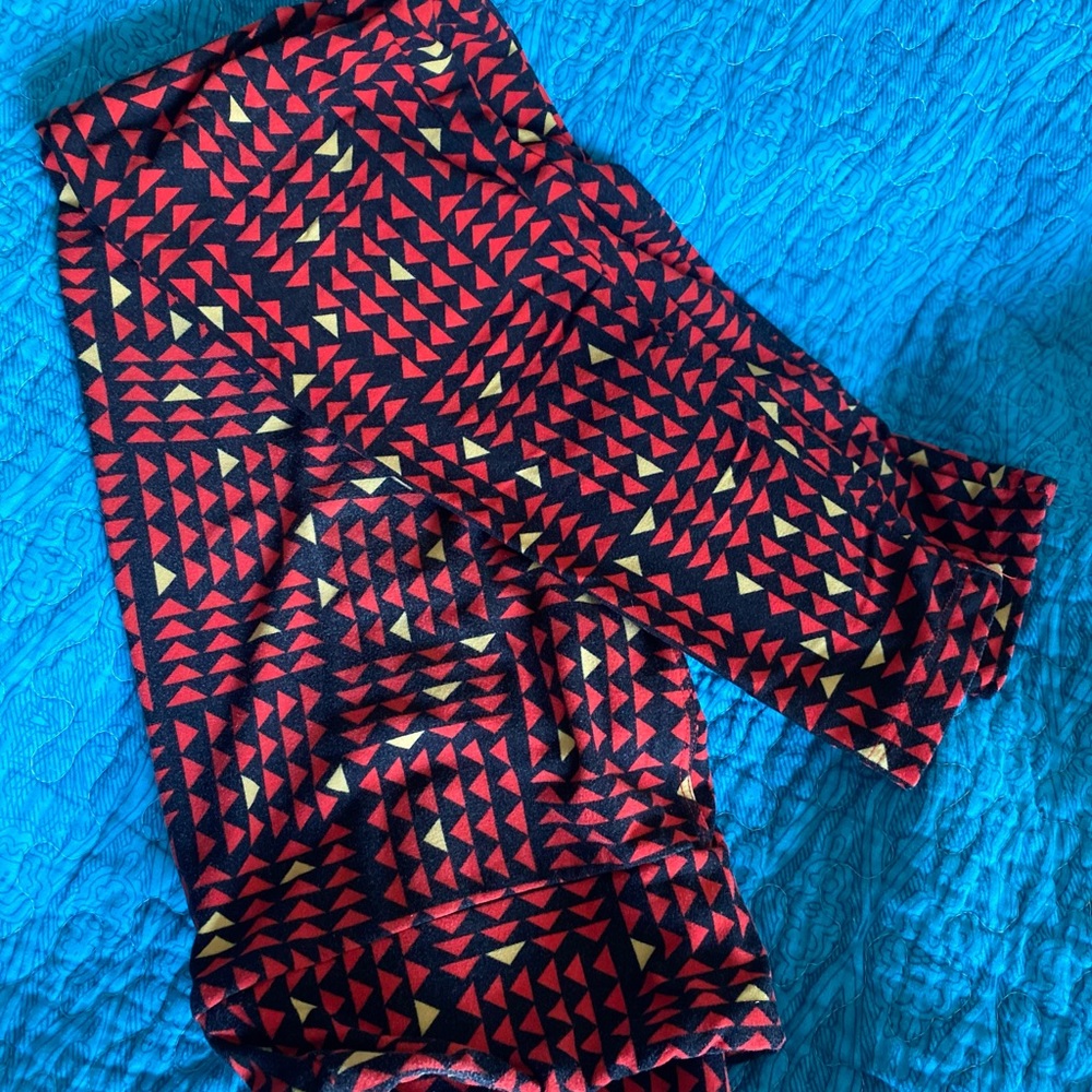 LulaRoe Buttery Soft Leggings